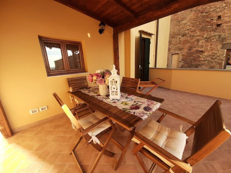 Lajatico Rentals - Terrazza Sul Tramonto Del Silenzio Exterior foto